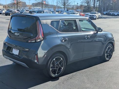 Used 2025 Kia Soul EX image 7