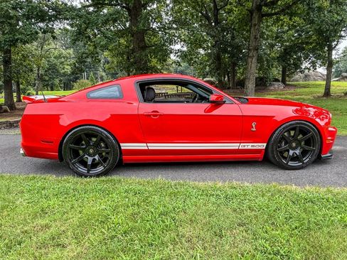 Used 2014 Ford Mustang Shelby GT500 w/ Equipment Group 821A RWD image 36