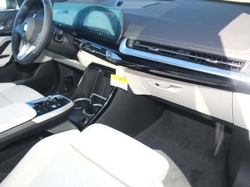 Used 2026 BMW X1 xDrive28i w/ Technology Package image 23