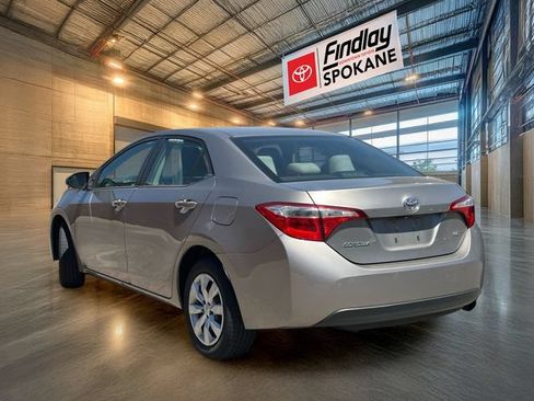 Used 2014 Toyota Corolla LE FWD image 6