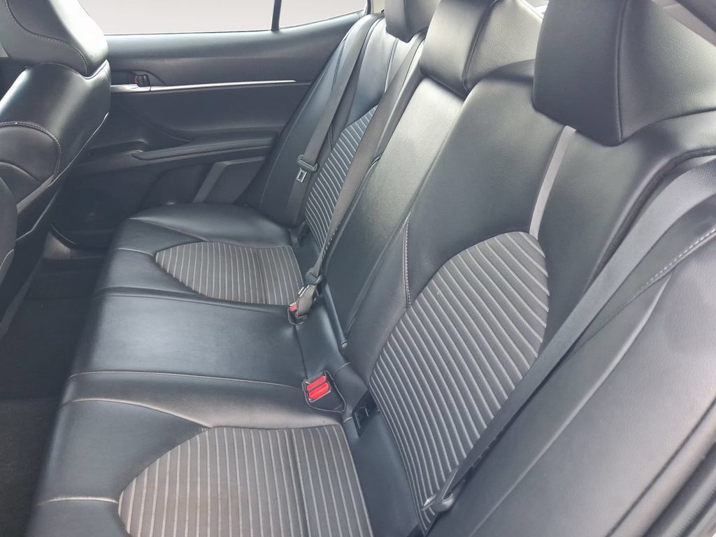 Used 2023 Toyota Camry SE w/ Convenience Package FWD image 13