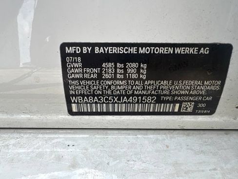 Used 2018 BMW 320i xDrive Sedan w/ Convenience Package AWD/4WD image 8