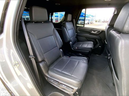 Certified 2024 Chevrolet Tahoe Z71 w/ Luxury Package image 20