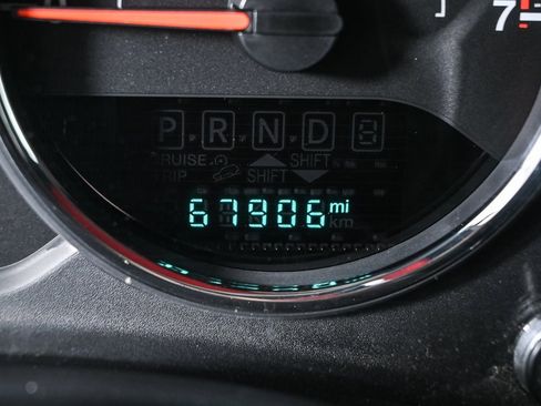 Used 2016 Jeep Wrangler Unlimited Sahara w/ Connectivity Group image 8