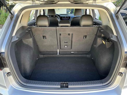 Used 2023 Volkswagen Taos SE FWD image 68