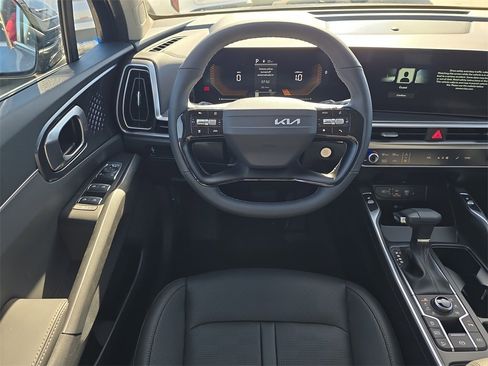 New 2026 Kia Sorento S image 13