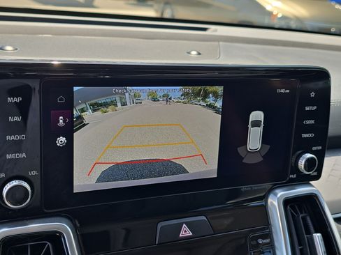 Certified 2023 Kia Sorento SX AWD/4WD image 26
