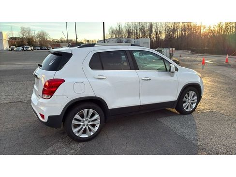 Used 2018 Chevrolet Trax Premier image 6