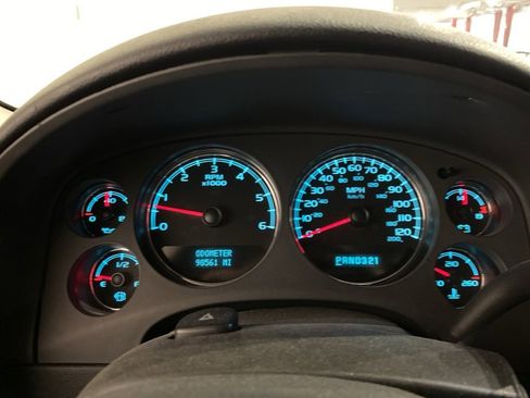 Used 2007 Chevrolet Tahoe LT image 13