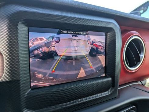 Used 2020 Jeep Wrangler Unlimited Rubicon w/ Cold Weather Group image 20