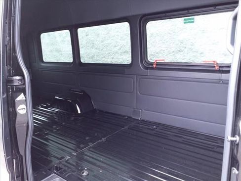 New 2025 Mercedes-Benz Sprinter 3500 image 5