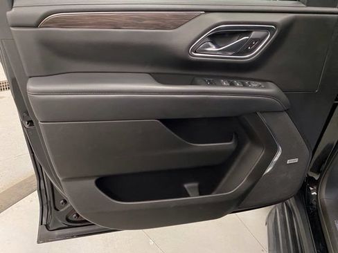 Used 2021 Chevrolet Tahoe LT w/ LT Signature Package AWD/4WD image 27