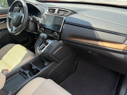 Used 2019 Honda CR-V Touring image 32