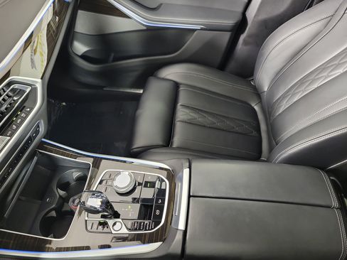 Certified 2023 BMW X5 xDrive45e w/ Executive Package image 23