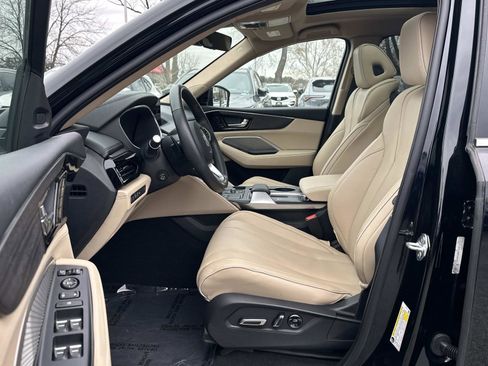 Used 2024 Acura MDX SH-AWD w/ Advance Package image 19