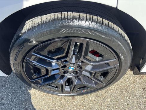 New 2026 BMW iX xDrive60 w/ M Sport Package image 10