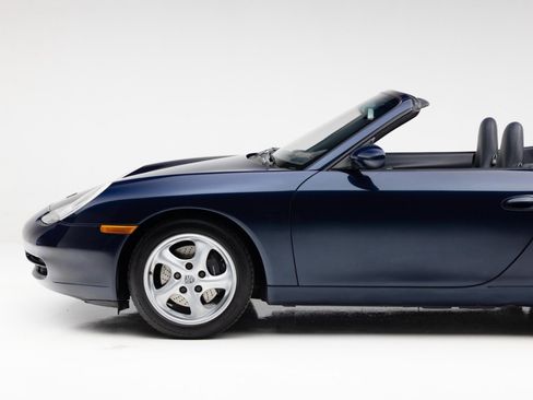 Used 2000 Porsche 911 Cabriolet image 33