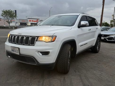 Used 2018 Jeep Grand Cherokee Limited RWD image 8