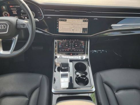 Used 2023 Audi Q7 3.0T Prestige w/ Prestige Package AWD/4WD image 33