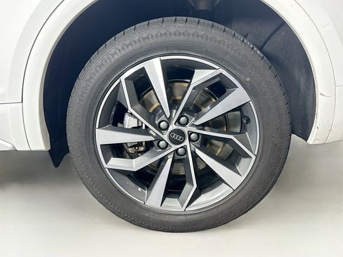 Used 2024 Audi Q5 2.0T Premium Plus AWD/4WD image 11
