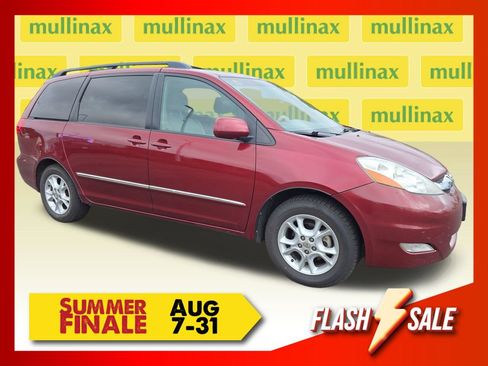 Used 2006 Toyota Sienna XLE Limited FWD image 1