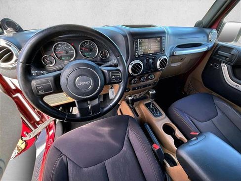 Used 2013 Jeep Wrangler Sahara image 16