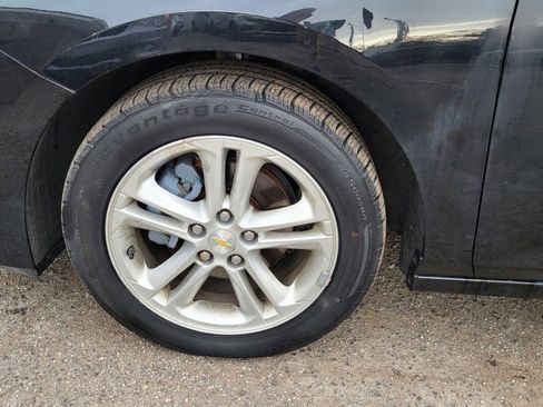 Used 2018 Chevrolet Cruze LT w/ Sun And Sound Package image 33