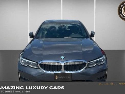 Used 2021 BMW 330i Sedan w/ Premium Package RWD image 1
