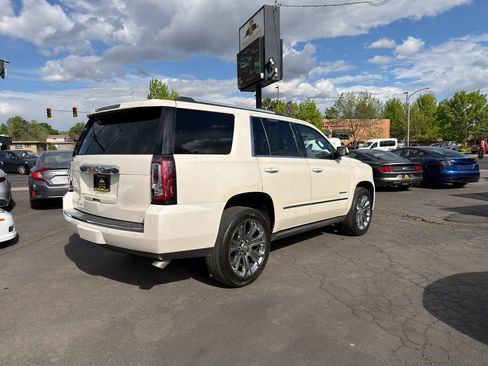 Used 2015 GMC Yukon Denali w/ Premium Package AWD/4WD image 8