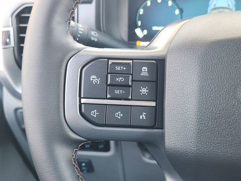 Used 2025 Ford F150 Lariat w/ Equipment Group 502A High image 17