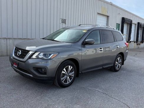 Used 2020 Nissan Pathfinder SL AWD/4WD image 3