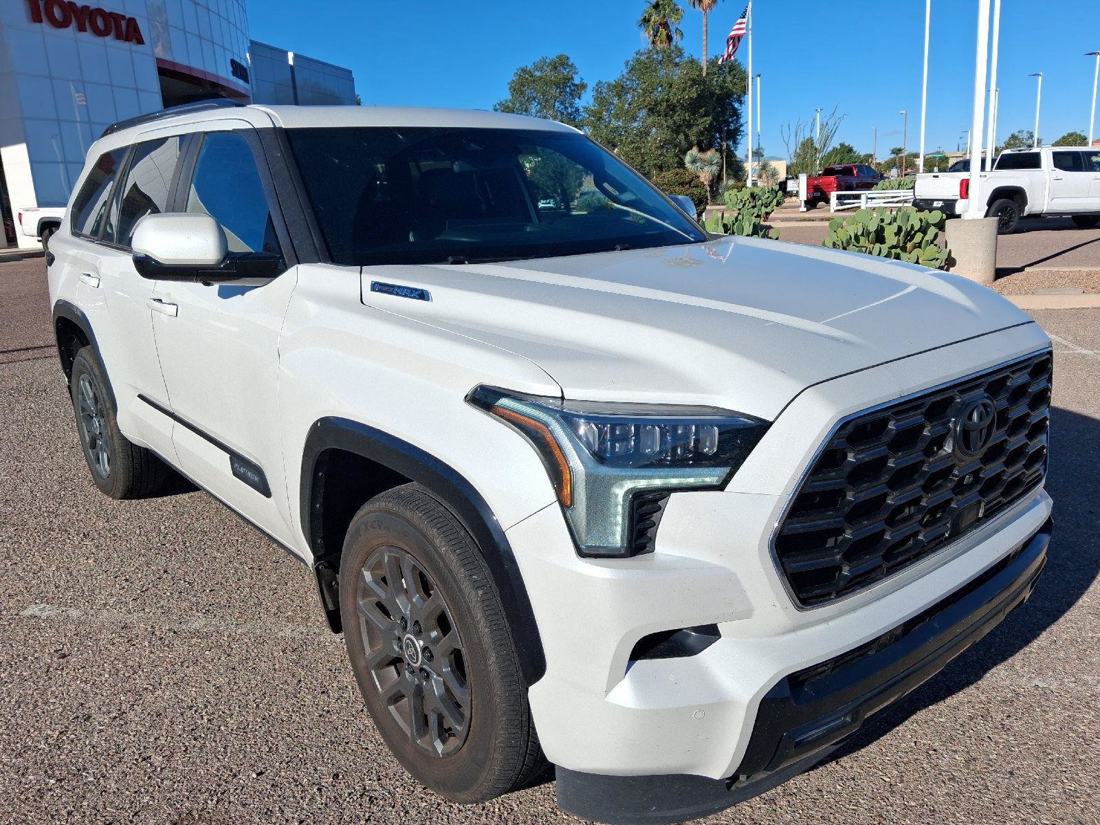 Used 2024 Toyota Sequoia Platinum AWD/4WD image 7