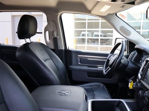Used 2018 RAM 1500 Big Horn AWD/4WD image 12