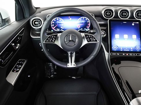 Certified 2026 Mercedes-Benz GLC 300 4MATIC image 11