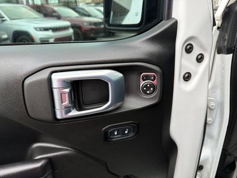 Certified 2021 Jeep Wrangler Unlimited Sport S image 15