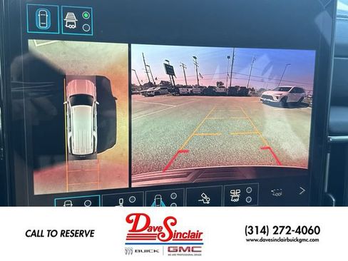 New 2026 GMC Yukon XL Denali w/ Denali Reserve Package AWD/4WD image 17