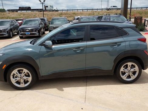 Certified 2022 Hyundai Kona SEL w/ Convenience Package AWD/4WD image 6