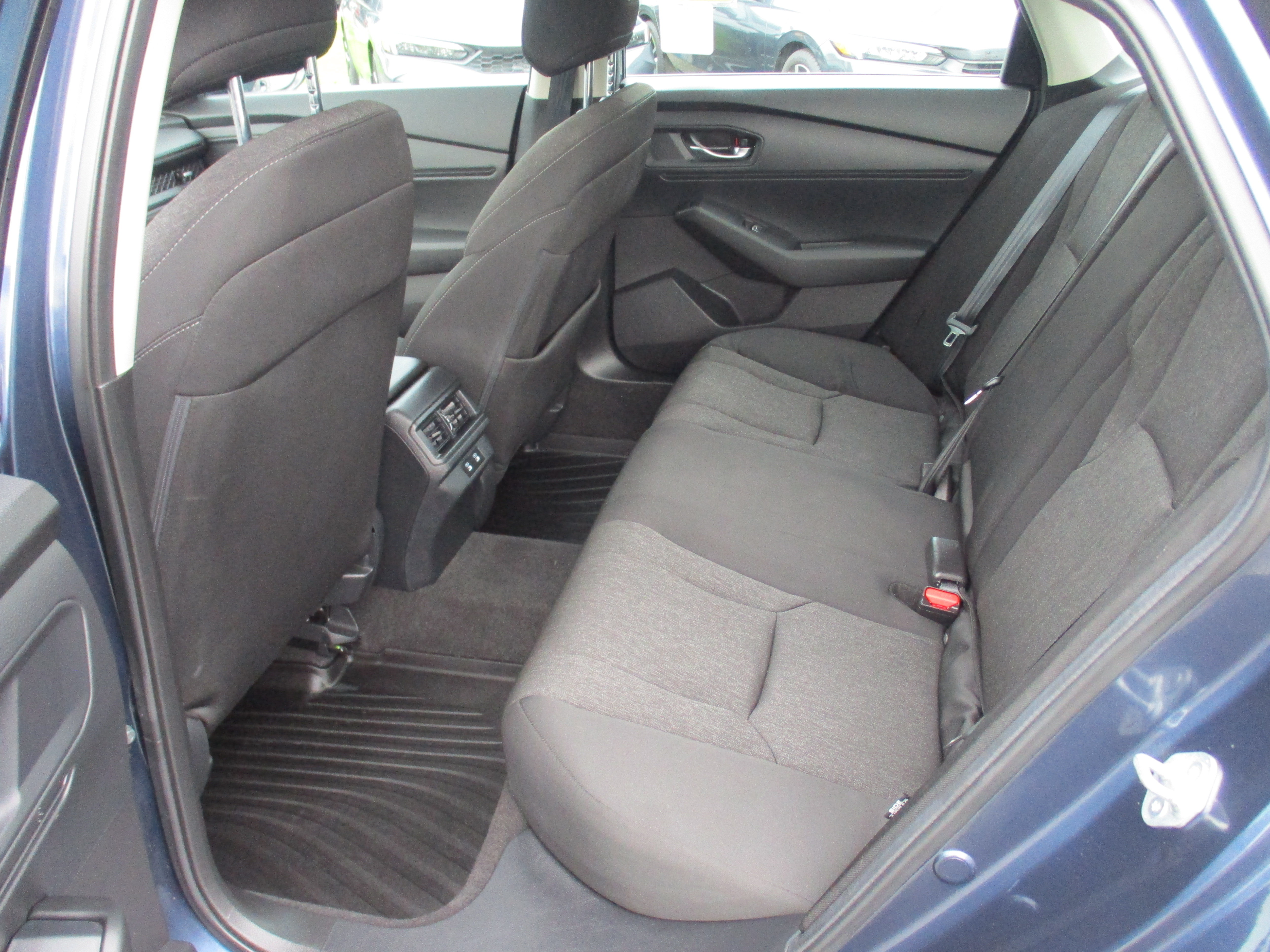 Certified 2025 Honda Accord SE image 12