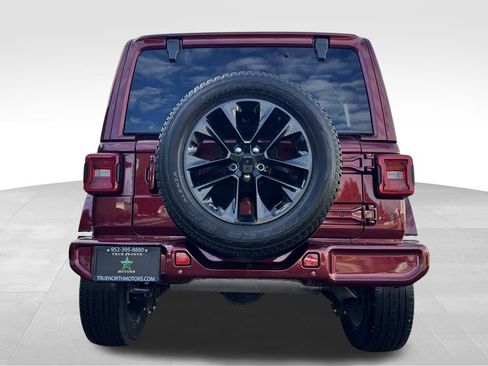 Used 2021 Jeep Wrangler Unlimited Sahara image 8