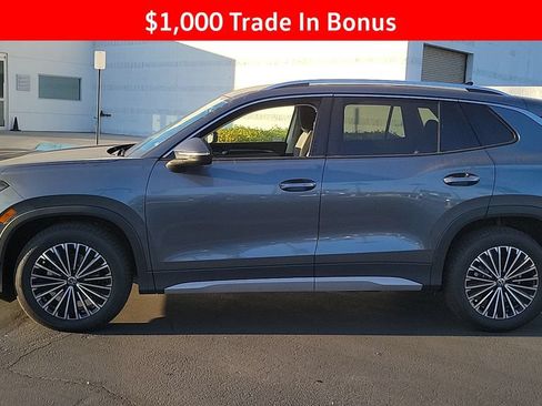 New 2026 Volkswagen Tiguan S FWD image 10