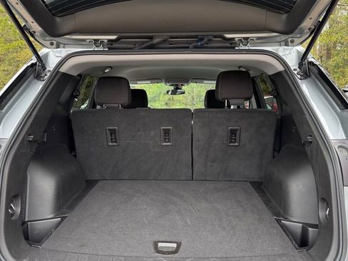 Used 2025 Chevrolet Blazer LT image 15