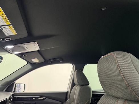 Used 2023 Honda Pilot Sport image 23