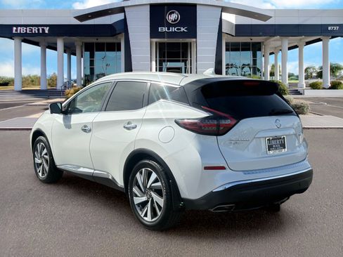 Used 2019 Nissan Murano SL w/ SL Technology Package FWD image 3