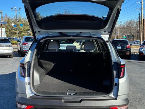 Used 2024 Hyundai Tucson Limited image 11