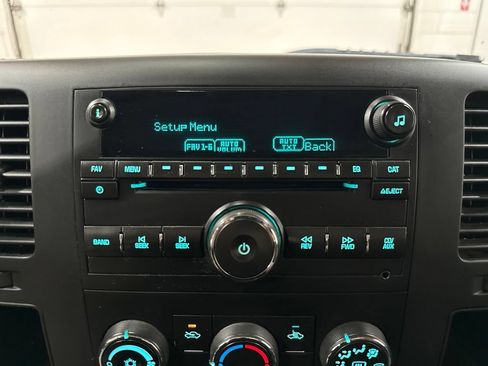 Used 2014 Chevrolet Silverado 2500 W/T RWD image 24