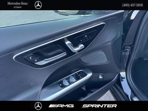 Used 2023 Mercedes-Benz C 300 Sedan image 12