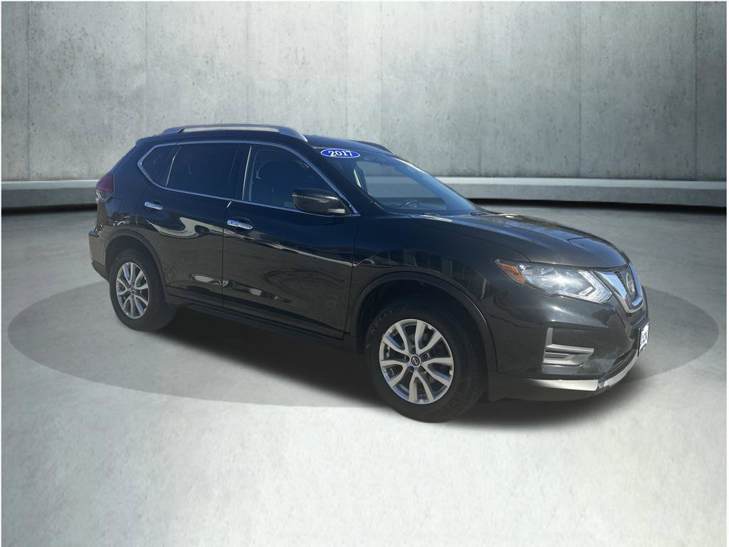 Used 2017 Nissan Rogue SV AWD/4WD image 8