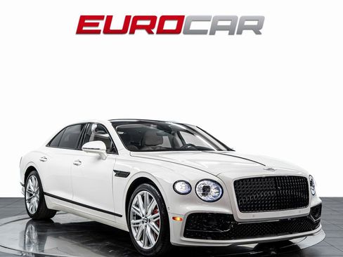 Used 2023 Bentley Flying Spur V8 AWD/4WD image 7