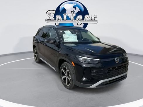 New 2026 Volkswagen Tiguan SE AWD/4WD image 2