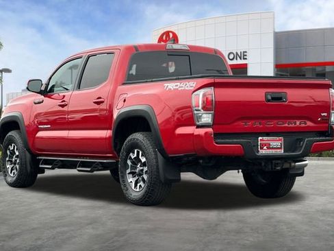 Certified 2022 Toyota Tacoma TRD Off-Road image 7